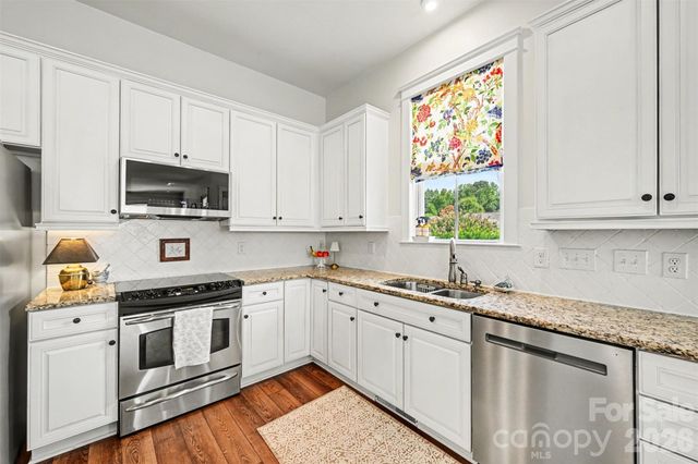 14222 Holly Springs Drive, Huntersville, NC 28078