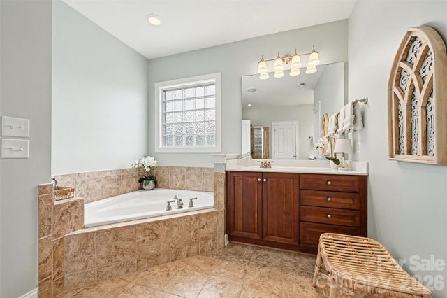 14222 Holly Springs Drive, Huntersville, NC 28078