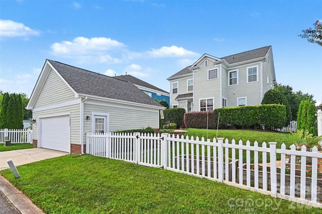 14222 Holly Springs Drive, Huntersville, NC 28078
