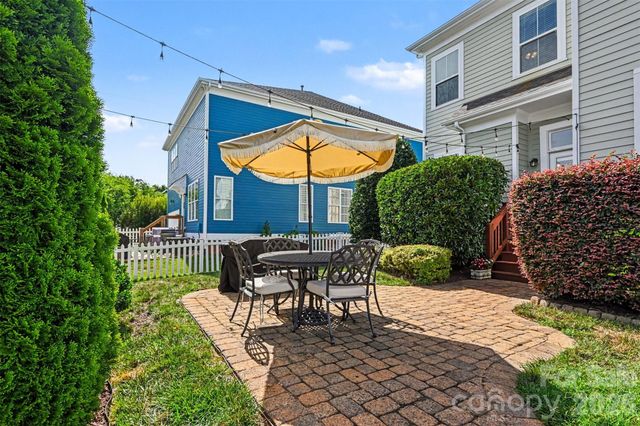 14222 Holly Springs Drive, Huntersville, NC 28078