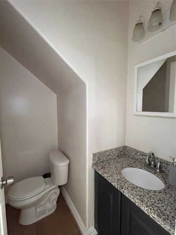 6839 Larkstone Street A, Houston, TX 77028