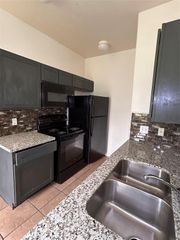 6839 Larkstone Street A, Houston, TX 77028