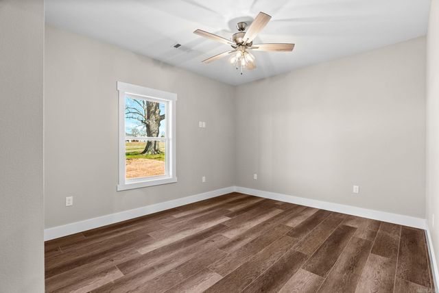 122 Republican Loop, Greenbrier, AR 72058