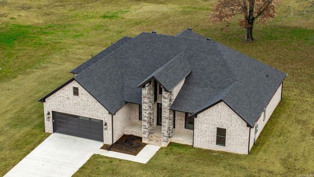 122 Republican Loop, Greenbrier, AR 72058