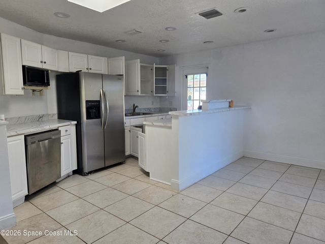 771 Onyx Drive NE, Palm Bay, FL 32905