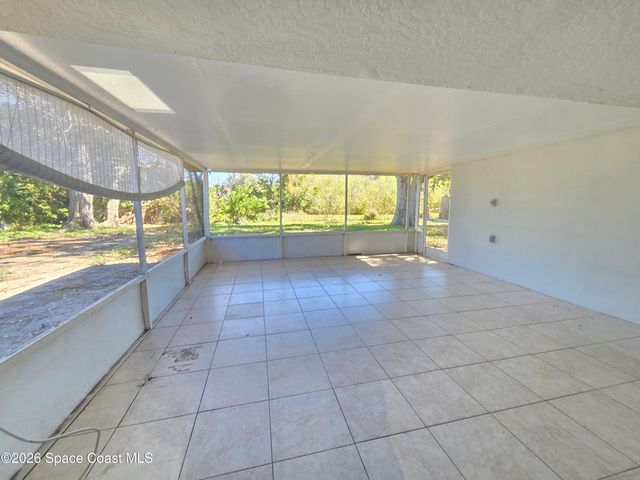 771 Onyx Drive NE, Palm Bay, FL 32905