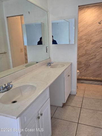 771 Onyx Drive NE, Palm Bay, FL 32905