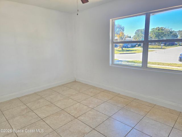 771 Onyx Drive NE, Palm Bay, FL 32905