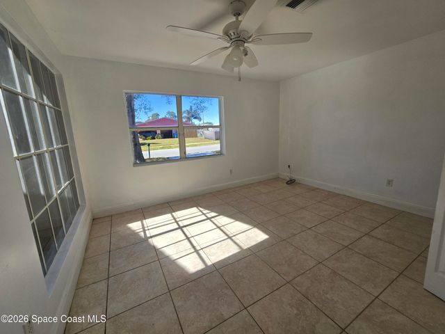 771 Onyx Drive NE, Palm Bay, FL 32905