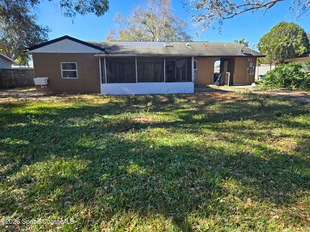 771 Onyx Drive NE, Palm Bay, FL 32905