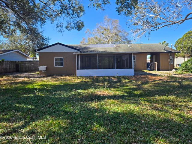 771 Onyx Drive NE, Palm Bay, FL 32905