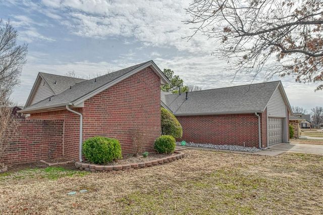 10400 Kingsgate Drive, Oklahoma City, OK 73159
