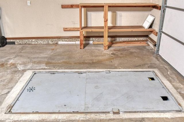 10400 Kingsgate Drive, Oklahoma City, OK 73159