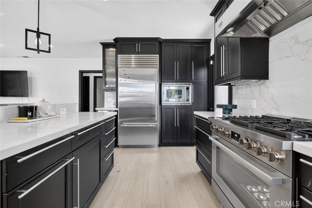 1519 N Rose, Burbank, CA 91505