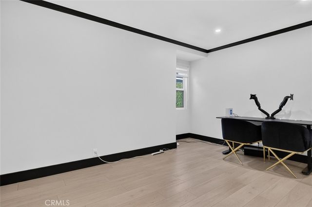 1519 N Rose, Burbank, CA 91505
