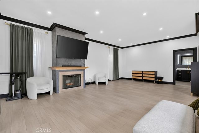 1519 N Rose, Burbank, CA 91505