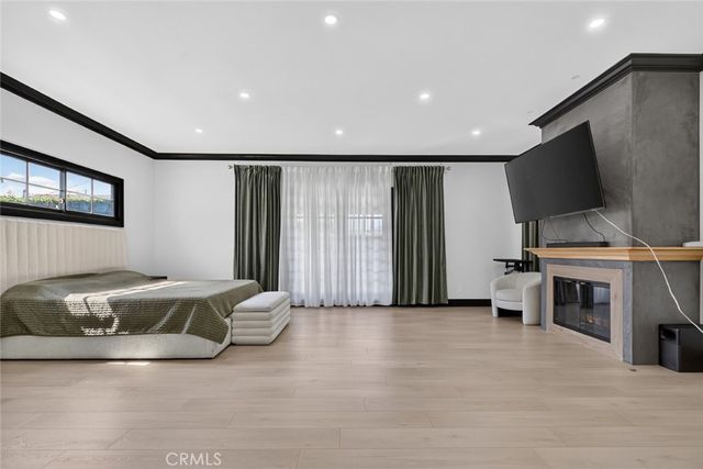 1519 N Rose, Burbank, CA 91505