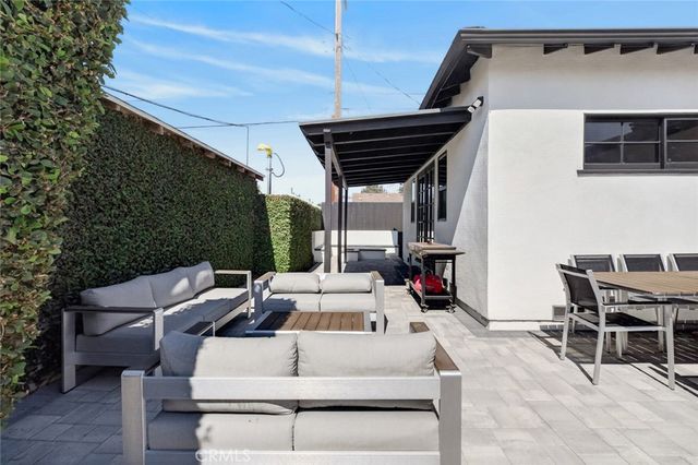 1519 N Rose, Burbank, CA 91505