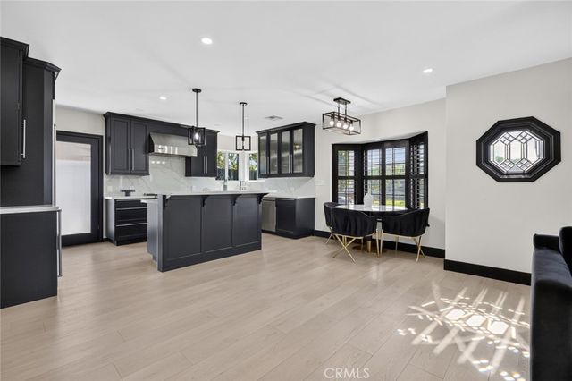 1519 N Rose, Burbank, CA 91505