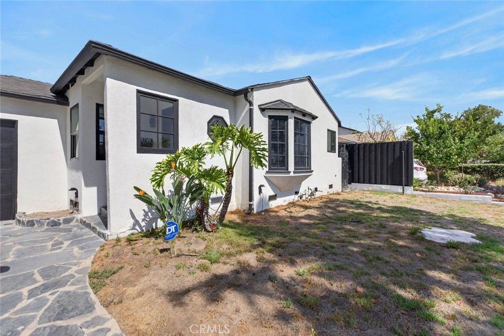 1519 N Rose, Burbank, CA 91505