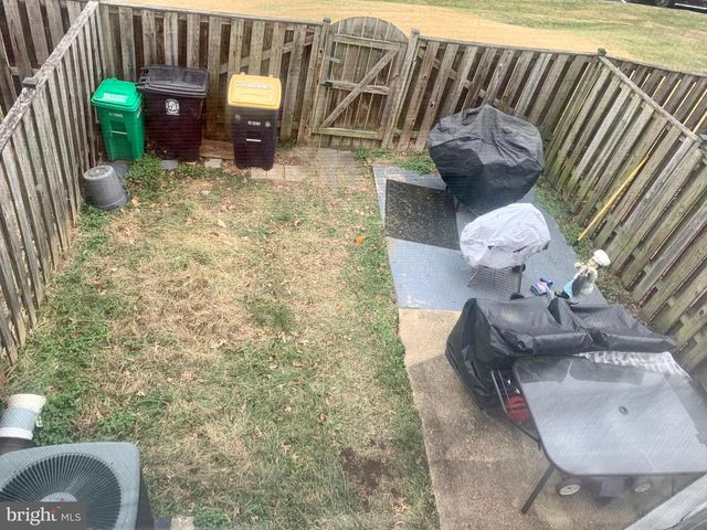 2005 CHADWICK TER, Temple Hills, MD 20748