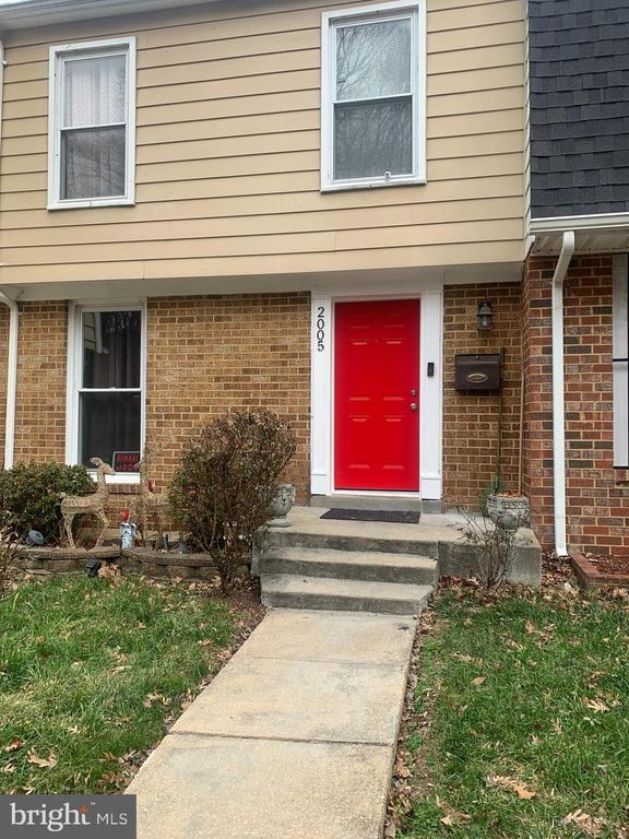 2005 CHADWICK TER, Temple Hills, MD 20748