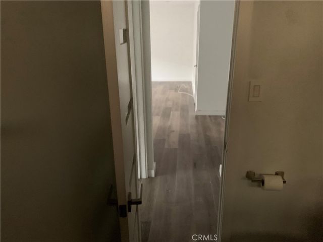 702 S St Andrews, Los Angeles, CA 90005