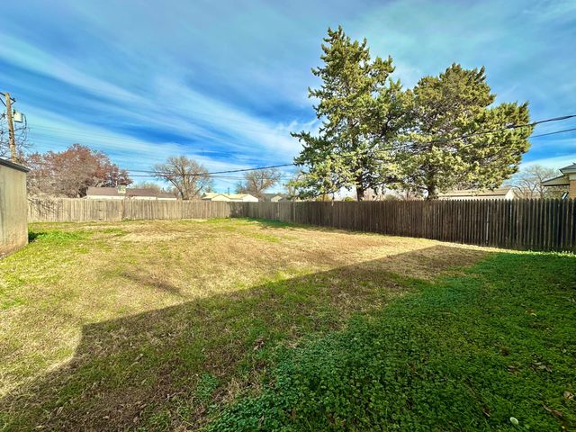 2508 31st Street, Lubbock, TX 79410