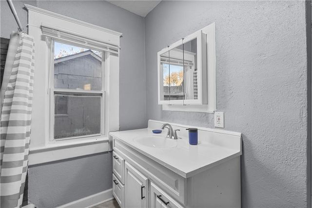 2115 N 12th Street, Kansas City, KS 66104