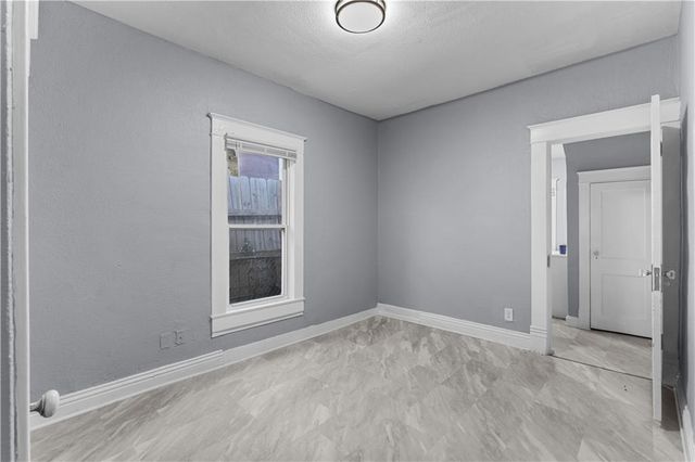 2115 N 12th Street, Kansas City, KS 66104