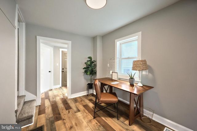 118 W FREDERICK ST, Millersville, PA 17551