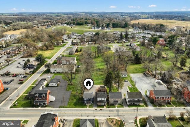 118 W FREDERICK ST, Millersville, PA 17551