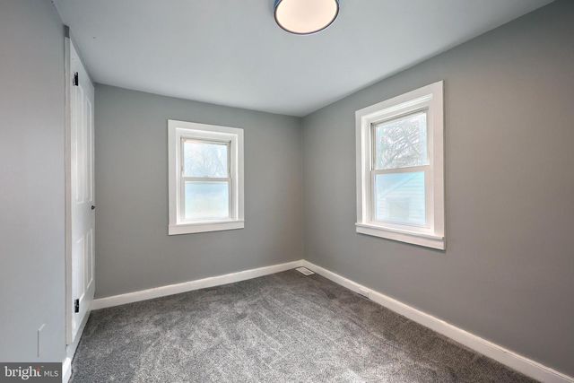 118 W FREDERICK ST, Millersville, PA 17551