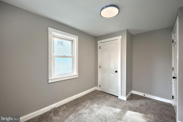 118 W FREDERICK ST, Millersville, PA 17551