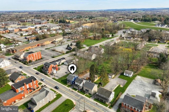 118 W FREDERICK ST, Millersville, PA 17551