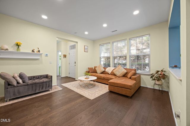 1811 Affirmed Way, Cary, NC 27519
