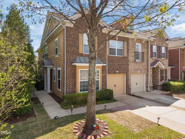 1811 Affirmed Way, Cary, NC 27519