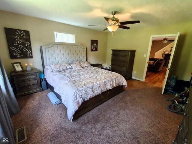 5015 E 400 N, Shelbyville, IN 46176
