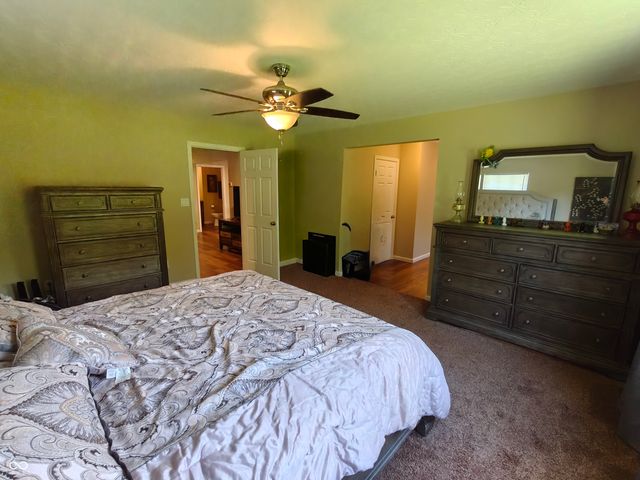 5015 E 400 N, Shelbyville, IN 46176