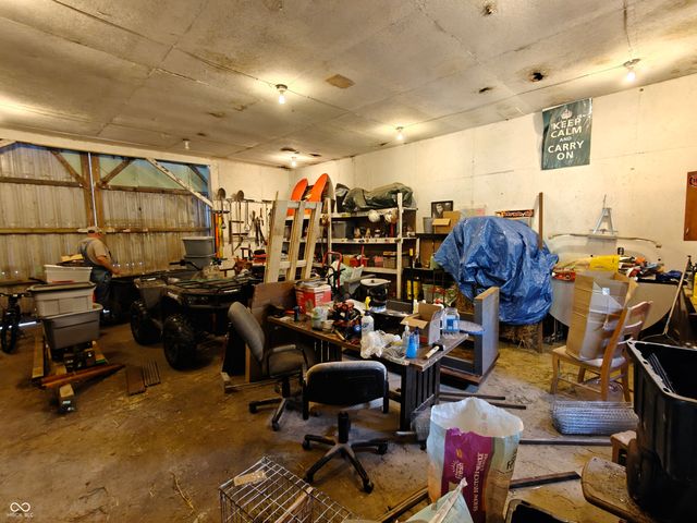 5015 E 400 N, Shelbyville, IN 46176