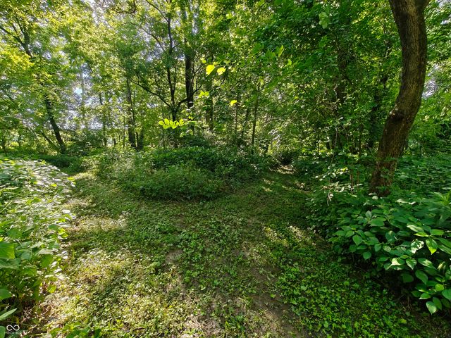 5015 E 400 N, Shelbyville, IN 46176