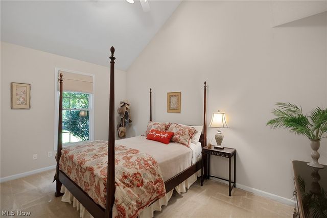 12300 Coopers Run, Strongsville, OH 44149