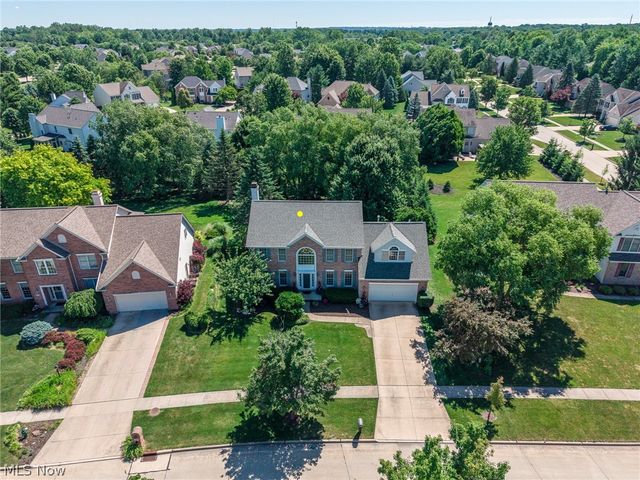 12300 Coopers Run, Strongsville, OH 44149