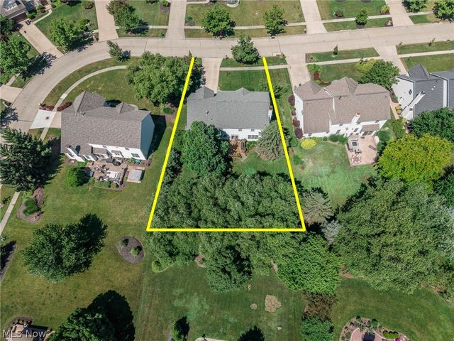 12300 Coopers Run, Strongsville, OH 44149