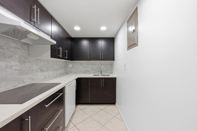 200 S Birch Road 605, Fort Lauderdale, FL 33316