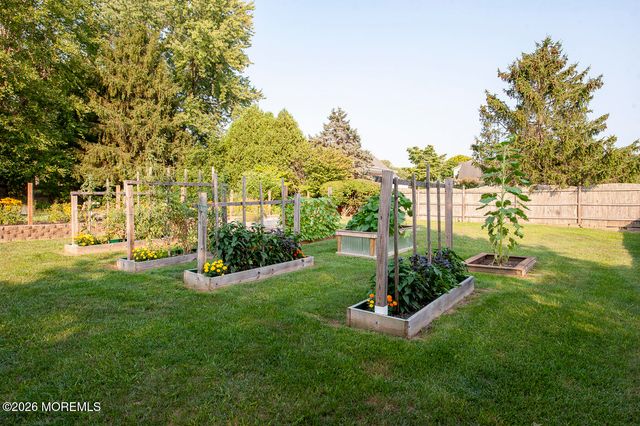 106 Chesterfield Jacobstown Road, Wrightstown, NJ 08562