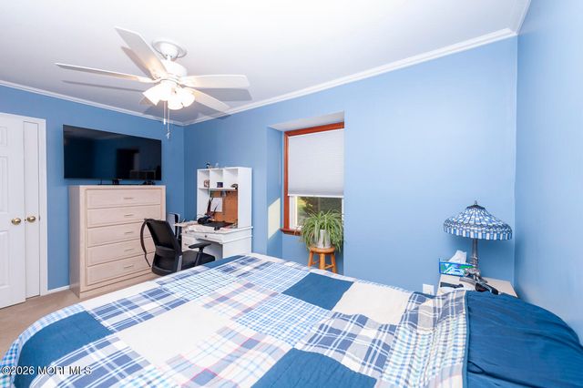106 Chesterfield Jacobstown Road, Wrightstown, NJ 08562