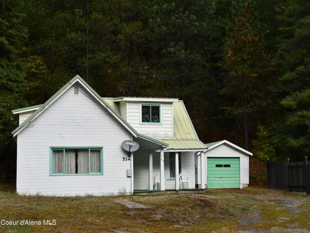 514 Main St, Wardner, ID 83837