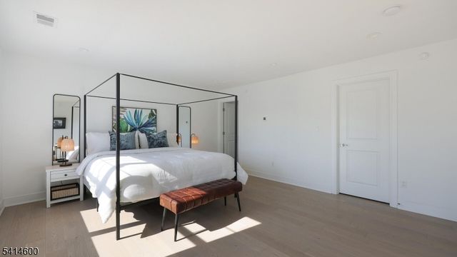 8 Mikula Way, Florham Park Boro, NJ 07932