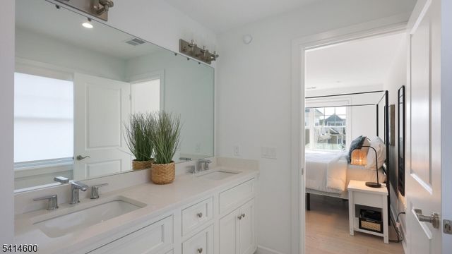 8 Mikula Way, Florham Park Boro, NJ 07932